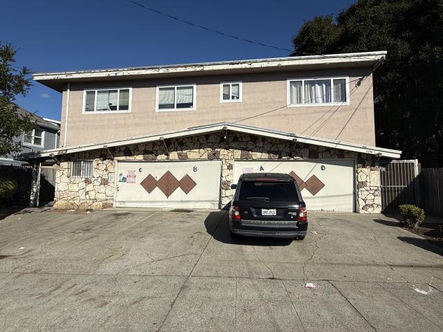 Primary Photo - 2 bedroom in Oakland CA 94619