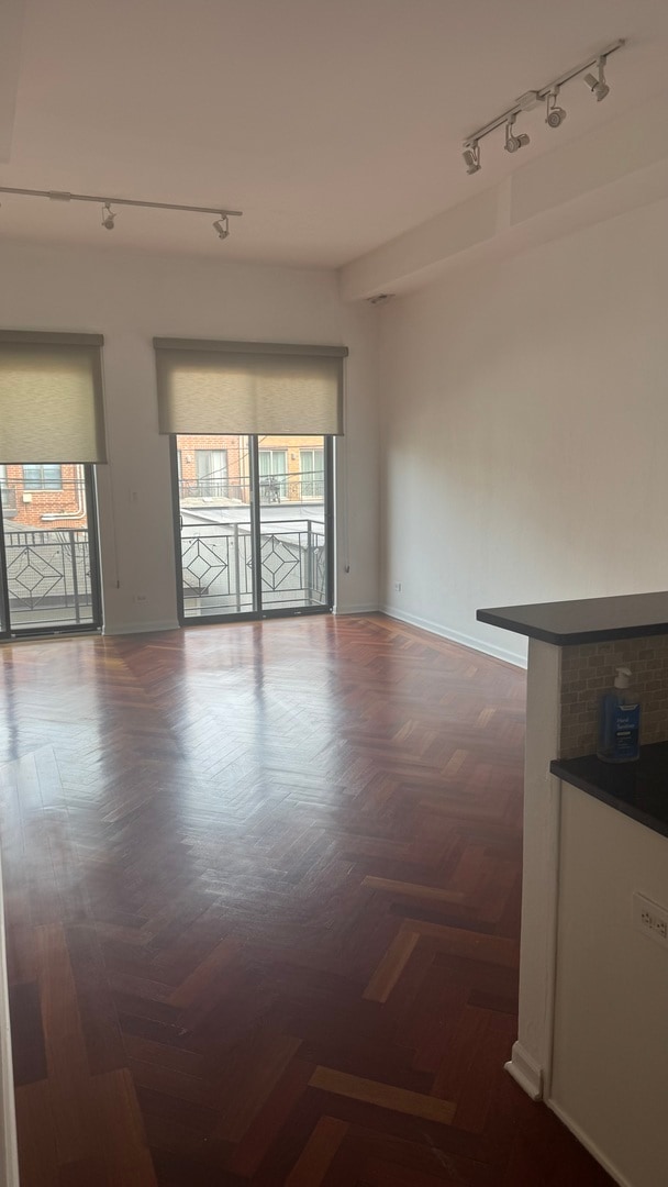 Building Photo - 2507 N Milwaukee Ave