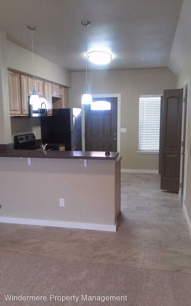 Foto del edificio - 75 SW Silverstar Ln