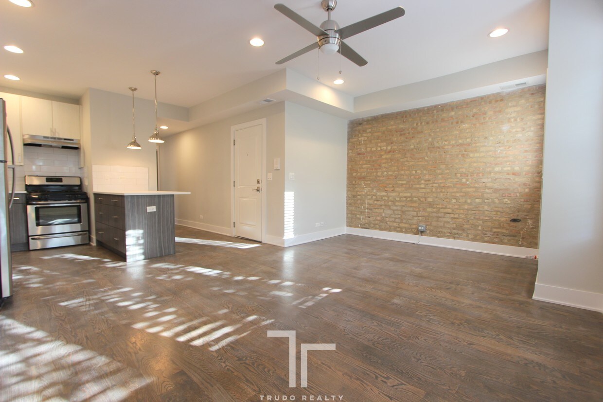 Foto principal - 3915 N Janssen Ave