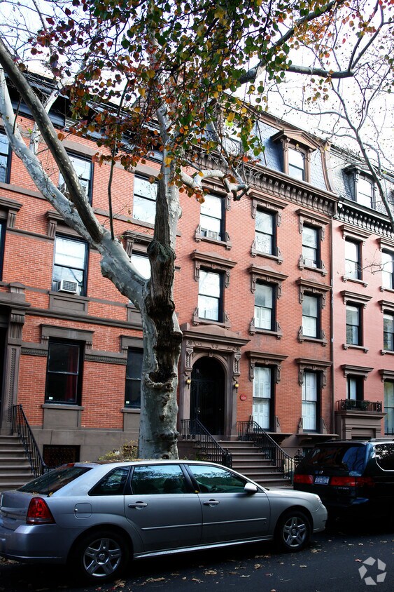 Building Photo - 91 Remsen St