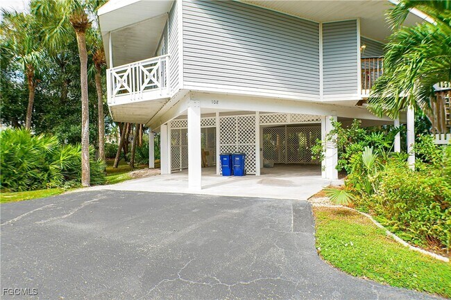 Foto del edificio - 950 Moody Rd