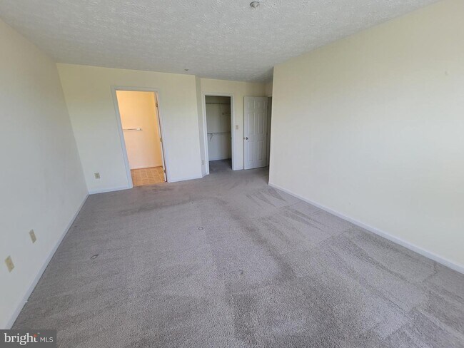 Foto del edificio - 703 Orchard Overlook