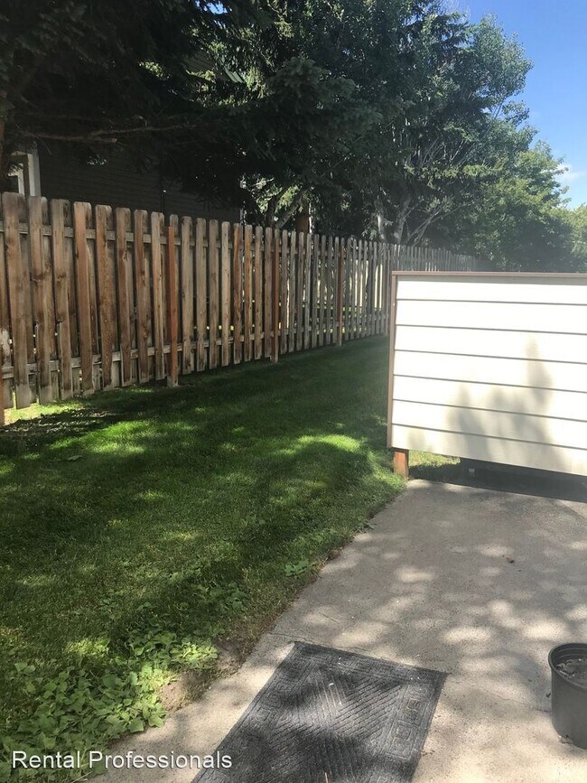 Building Photo - 2 br, 1 bath House - 228 S. 18th #3