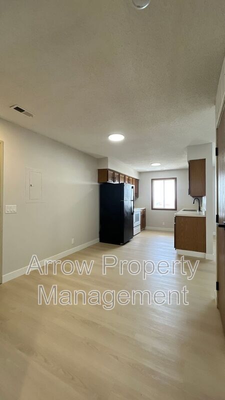 Foto del edificio - 515 W Saunders Ave
