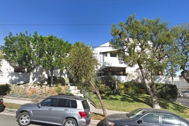 Foto del edificio - 10521 National Blvd