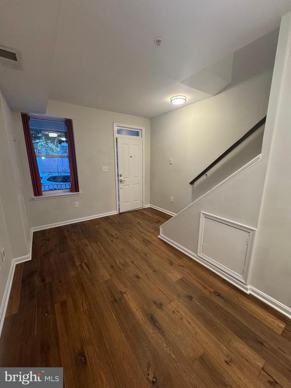 Foto del edificio - 424 Oakdale Pl NW