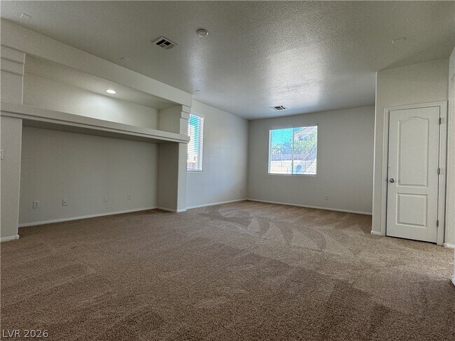 Foto del edificio - 5029 Ivy Creek Ct