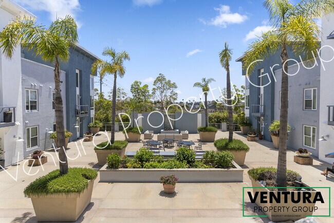 Foto del edificio - Spacious 2-Bedroom Condo with 2 Full Baths in Oxnards Channel Island