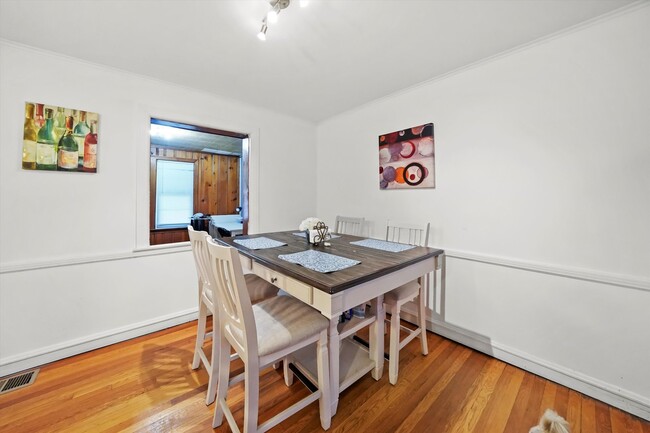 Foto del edificio - 3456 N Oak Park Ave