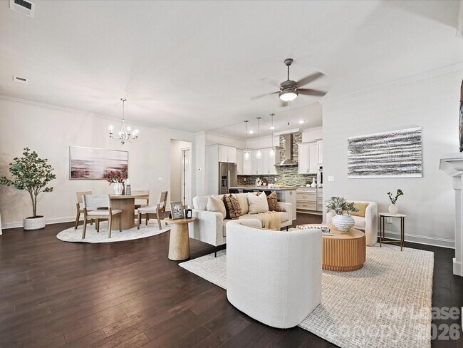 Foto del edificio - 2034 Laney Pond Rd