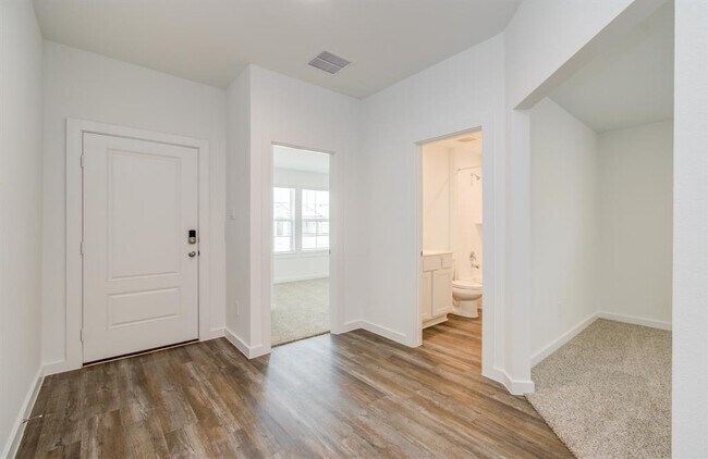 Foto del edificio - 8707 Shumard Oak Dr