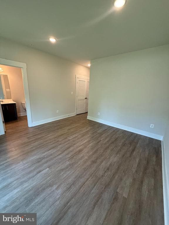 Building Photo - 212 Pomegranate Ln