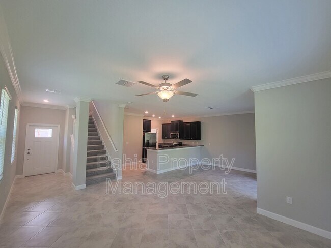 Building Photo - 1284 White Fox Run