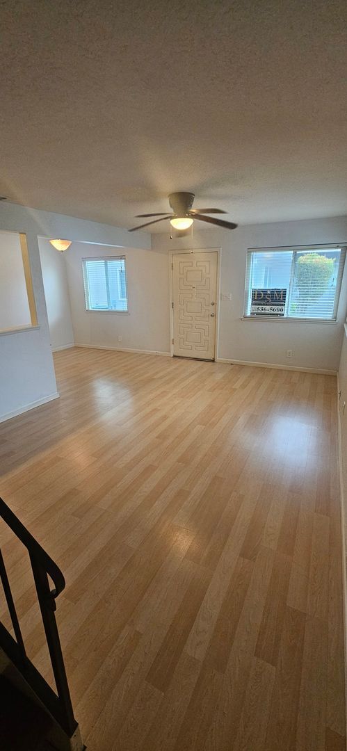 Foto del edificio - 263 Sharp Cir