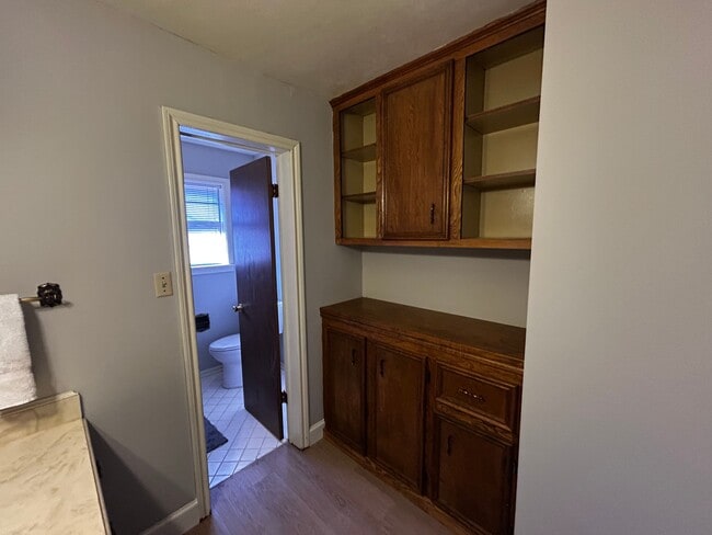 Foto del edificio - 2007 Southwood Dr