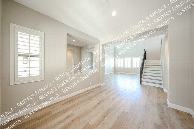 Foto del edificio - 18676 E Braeburn Ln