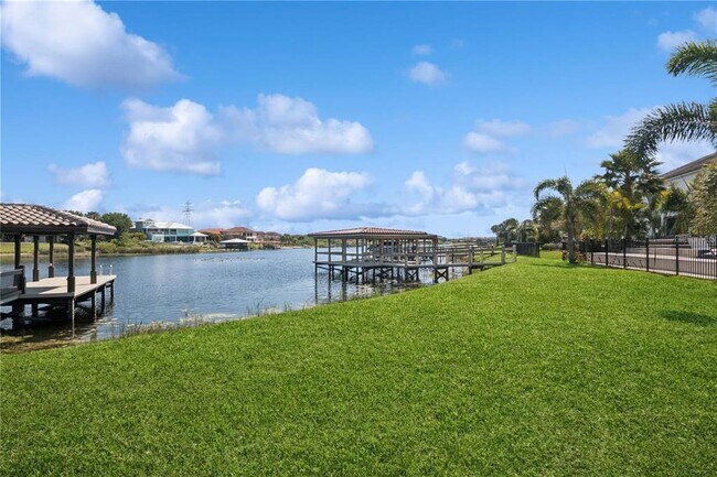 Foto del edificio - 7031 Billie Ct