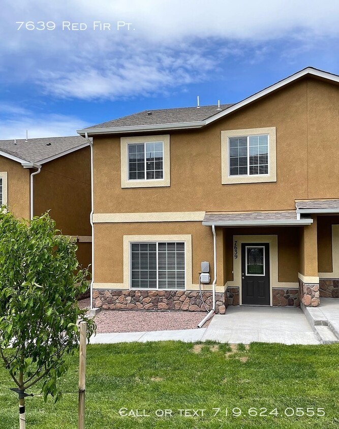 Primary Photo - Welcome home to this beautiful townhouse!