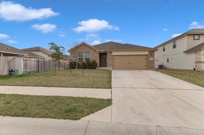 Building Photo - 405 Grasslands Trl