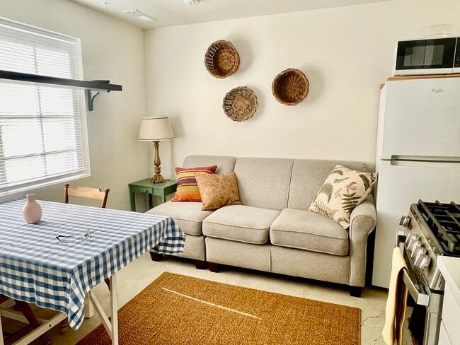 Photo - 765 E 900 S House