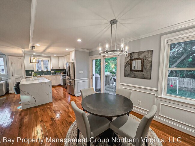 Building Photo - 5 br, 4 bath House - 2935 Summerfield Rd