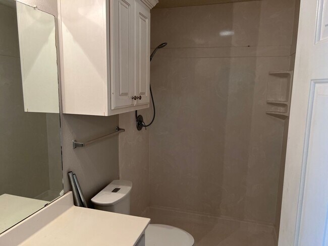 Foto del edificio - 3108 110th St