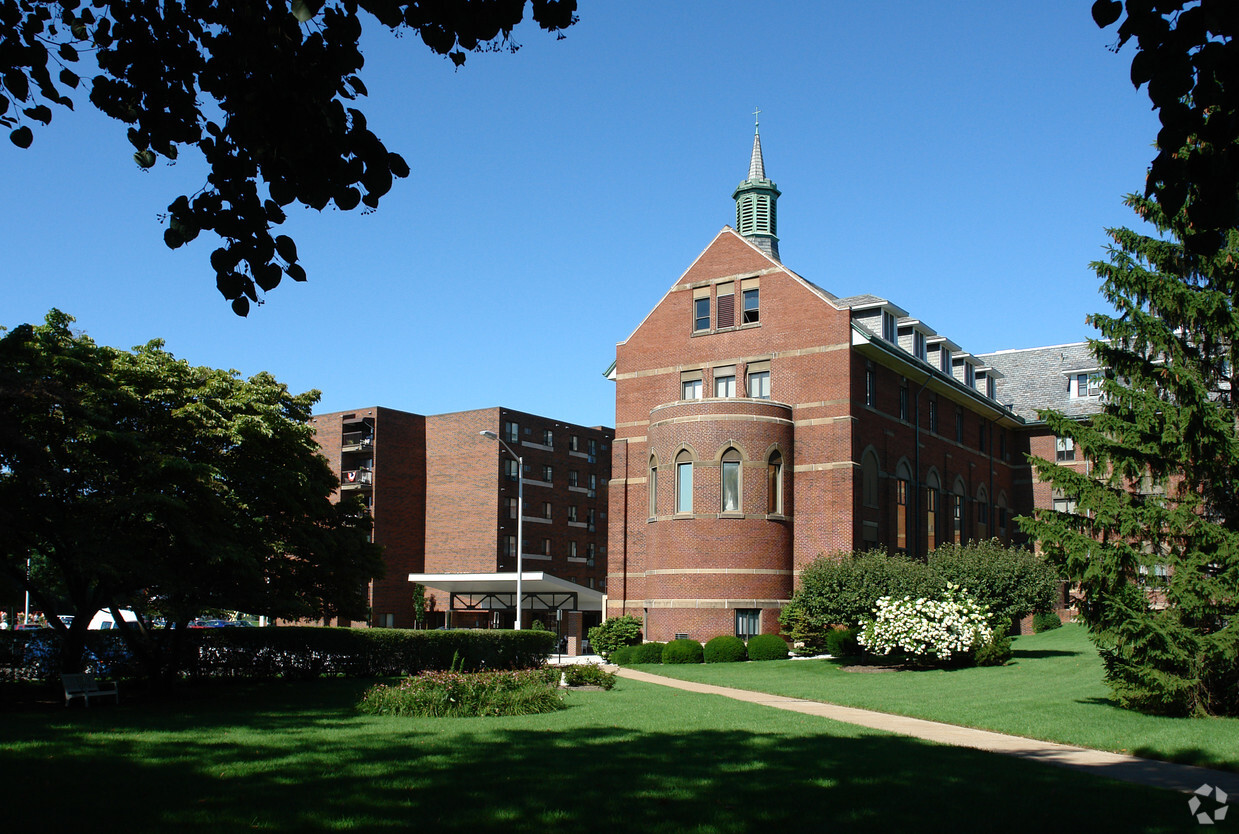 Building Photo - St Joseph Apartments