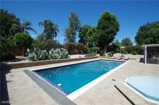 Building Photo - 4 br, 3 bath House - 735 Camino Dos Rios