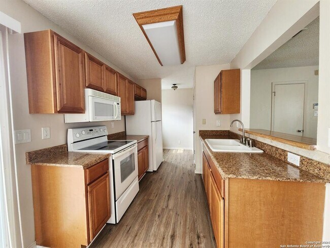 Foto del edificio - 9140 Timber Path