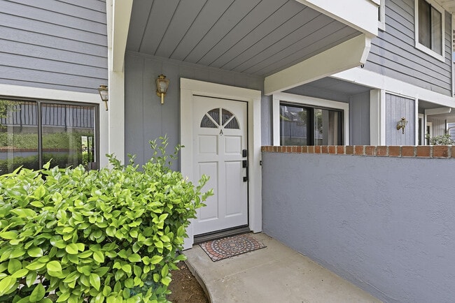 Building Photo - 29105 Thousand Oaks Blvd