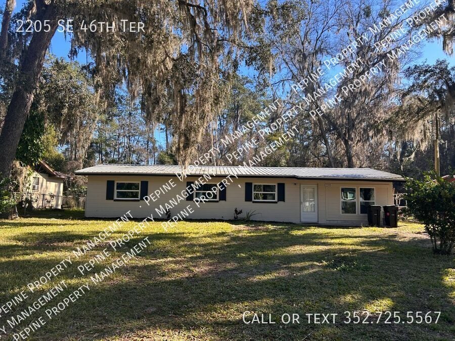 Photo - 2205 SE 46th Ter-