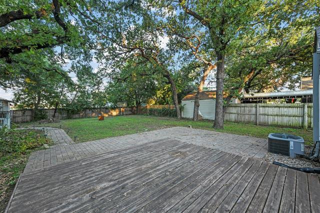 Foto del edificio - 2216 Field St