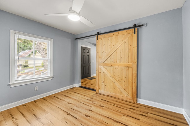 Building Photo - 722 Ellis St