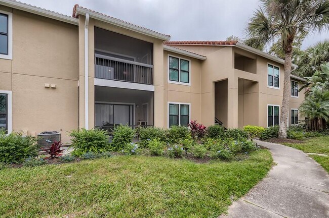 Building Photo - 4002 Crockers Lake Blvd