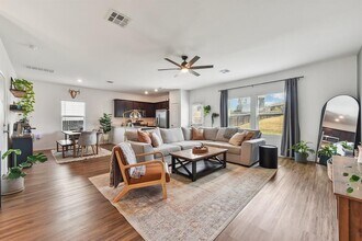 Building Photo - 5908 Eden Dr