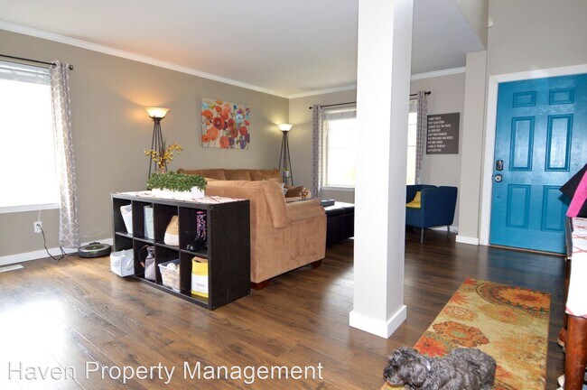 Building Photo - 4 br, 2.5 bath House - 3312 47th St NE
