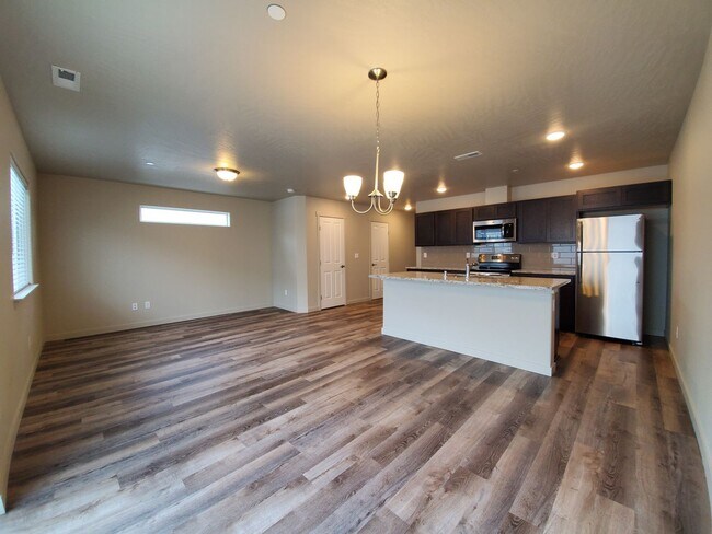 Foto del edificio - 5701al