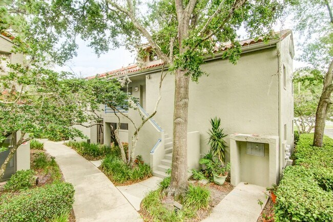 Foto del edificio - 1000 Winderley Pl