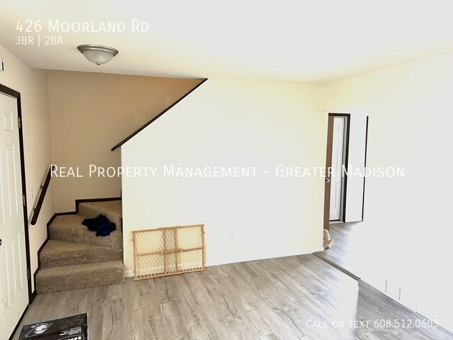 Foto del edificio - 426 Moorland Rd