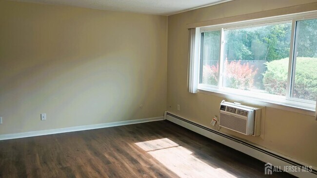Foto del edificio - 117 Cricket Ln