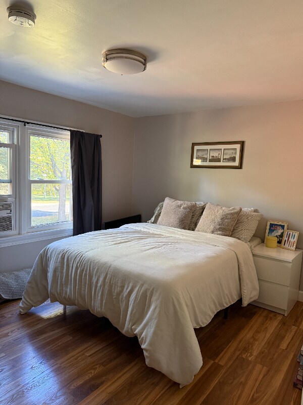 Foto del edificio - 8088 Edgewood Dr