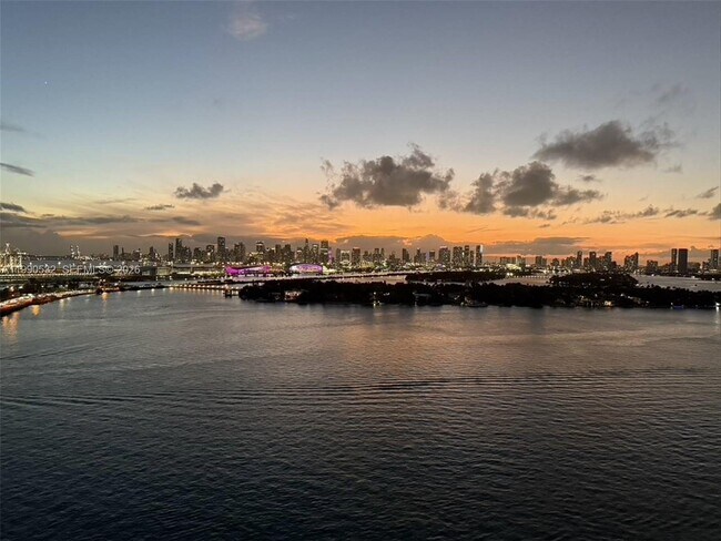 Foto del edificio - 540 West Ave
