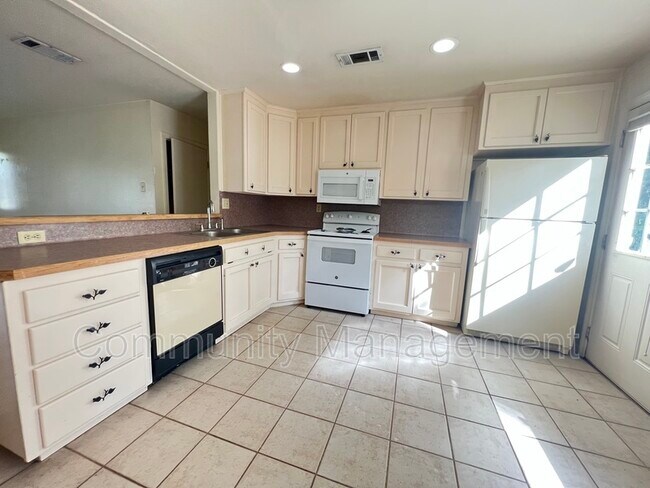 Photo - 4322 Chelsea Dr House