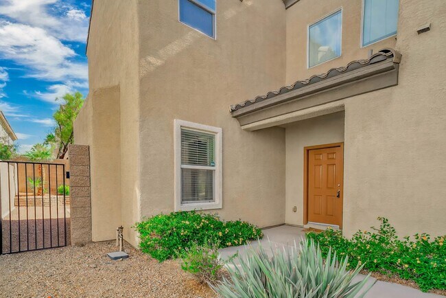 Foto del edificio - OUTSTANDING 3-BEDROOM HOME IN ANTHEM HIGHL...