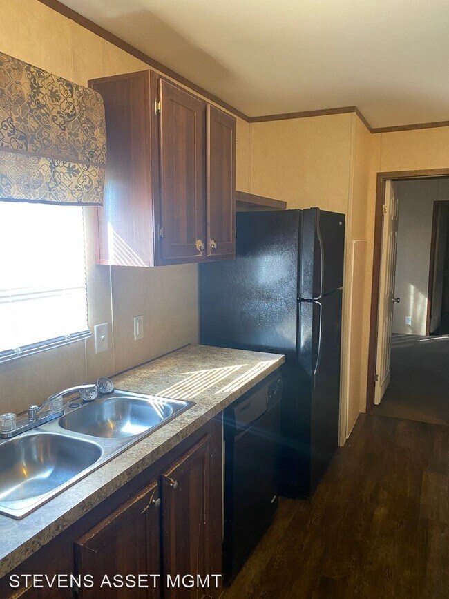 Building Photo - 3 br, 2 bath House - 8836 Dixie-Blanchard Rd.