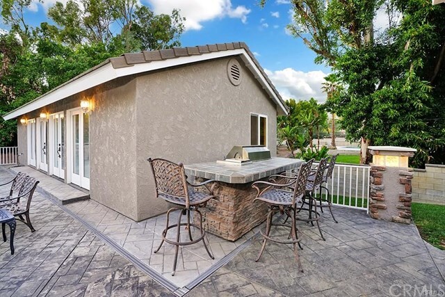 Building Photo - 7455 Jola Dr