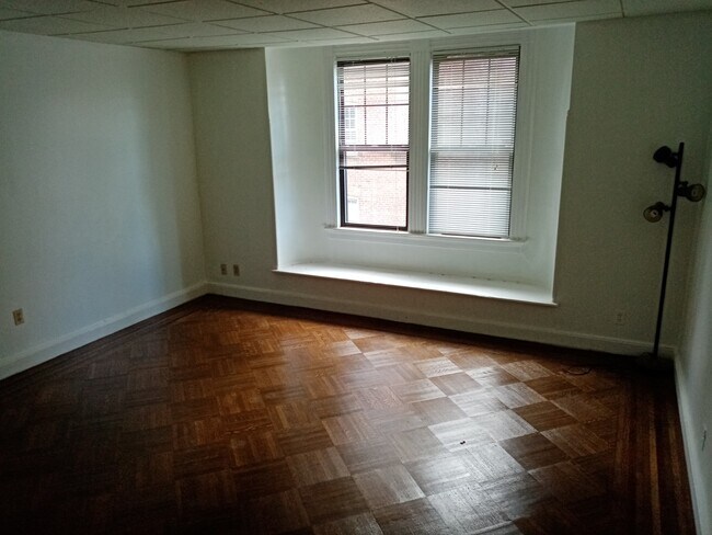 Foto del edificio - 288 Montgomery St