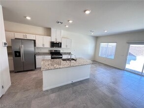 Building Photo - 7731 Moore Crk Ln