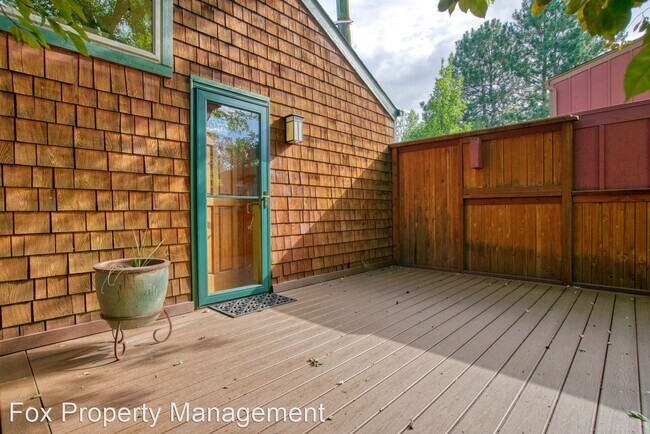 Foto del edificio - 4 br, 1.5 bath House - 4438 Driftwood Place